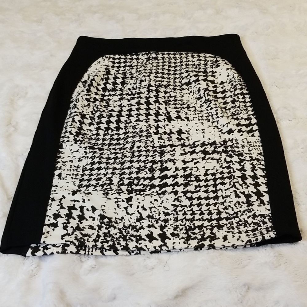Mango Suit Skirt Womens Size Medium Black White Pencil Office